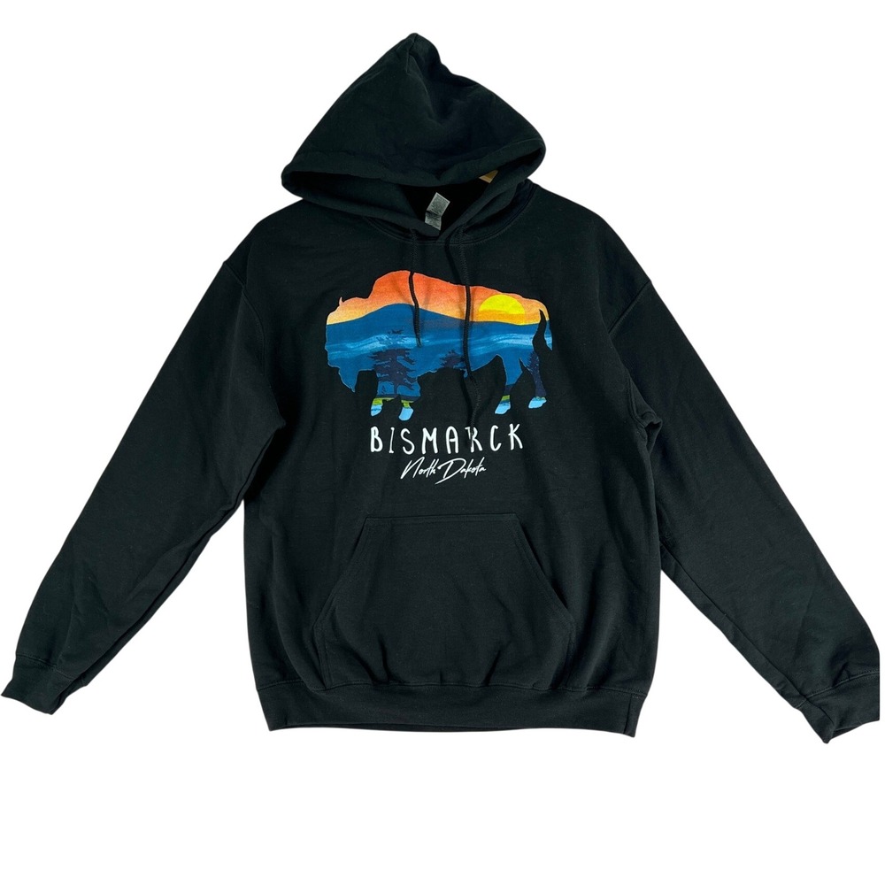Gildan Heavy Blend Bismarck North Dakota Bison Graphic Hoodie Black Medium